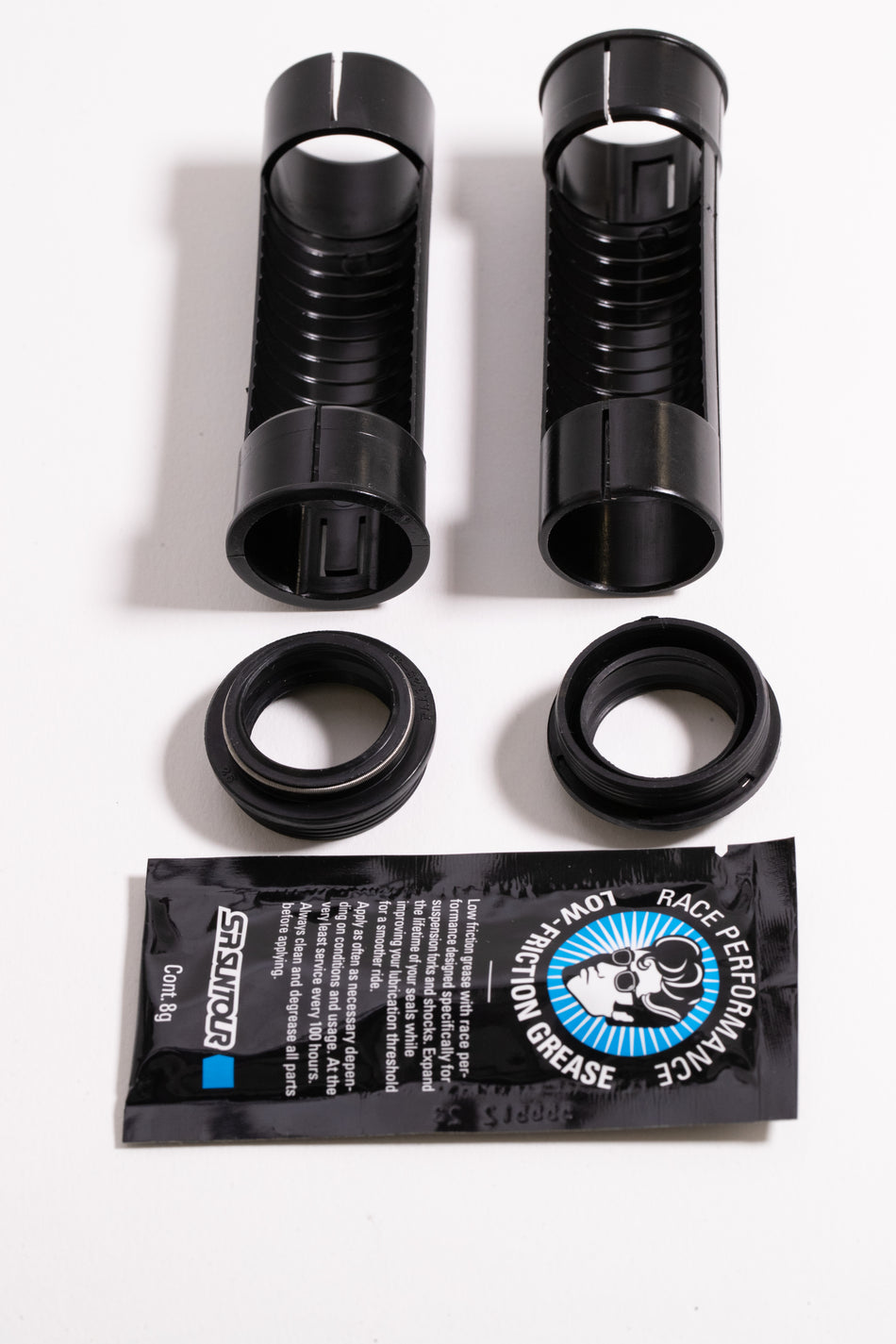 FKA122-93 | KIT JOINTS RACLEURS + BAGUES DE GUIDAGE POUR PLONGEUR DE Ø28MM